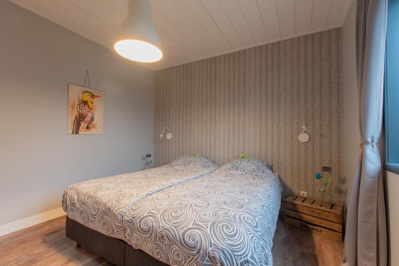 Stijlvol Ingerichte Bungalow In Baarland Exteriér fotografie